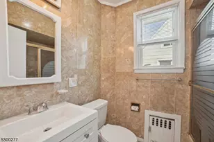 16 Henry St, Bloomfield, NJ 07003 - Photo 13