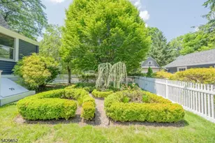 15 Brunswick Rd, Montclair Twp., NJ 07042 - Photo 47