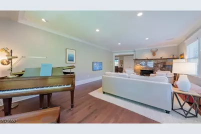 15 Brunswick Road, Montclair Twp., NJ 07042 - Photo 9