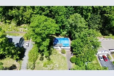 36 Paderewski Rd, Jefferson Township, NJ 07438 - Photo 9