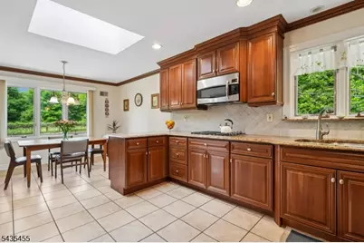 107 Arverne Rd, West Orange Township, NJ 07052 - Photo 13