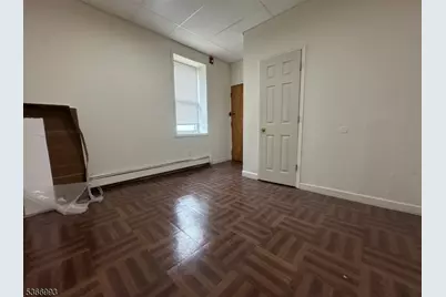 52-54 Stuyvesant Ave #1, Lyndhurst Township, NJ 07071 - Photo 3