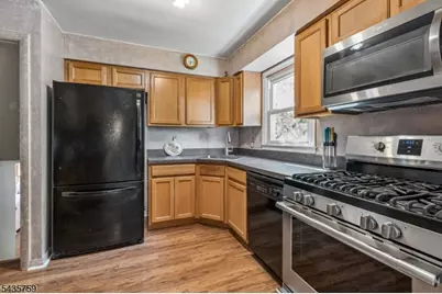 10 Whitman St, Bloomfield, NJ 07003 - Photo 7