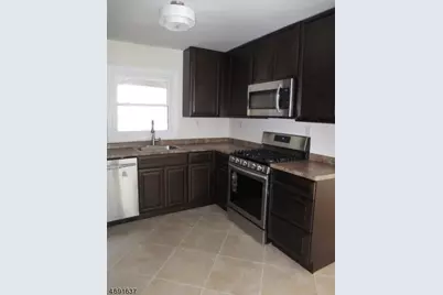 6 Flower Rd, Franklin Township, NJ 08873 - Photo 1