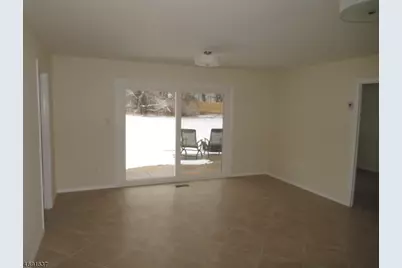 6 Flower Rd, Franklin Township, NJ 08873 - Photo 9