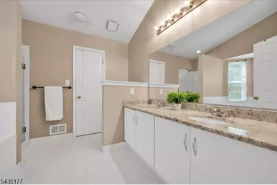279 Janine Way, Bridgewater, NJ 08807 - Photo 21
