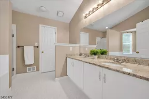 279 Janine Way, Bridgewater, NJ 08807 - Photo 21