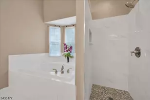 279 Janine Way, Bridgewater, NJ 08807 - Photo 23