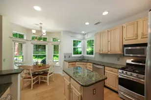 48 Huntington Rd, Bernards Township, NJ 07920 - Photo 9