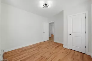 203 Hansbury Ave, Newark, NJ 07112 - Photo 11