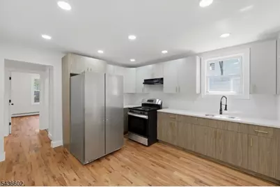 203 Hansbury Ave, Newark, NJ 07112 - Photo 21