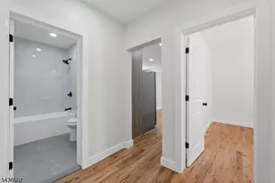 203 Hansbury Ave, Newark, NJ 07112 - Photo 23