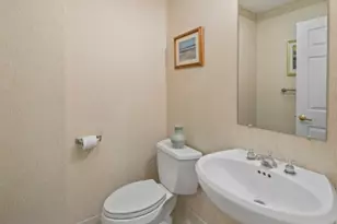 208-32 Shearwater Ct, Jersey City, NJ 07305 - Photo 9
