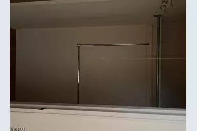 17 Manchester Ct, Wayne, NJ 07470 - Photo 7