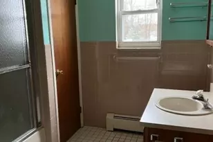 17 Manchester Ct, Wayne, NJ 07470 - Photo 9