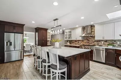 19 Colonial Way, New Providence, NJ 07974 - Photo 11
