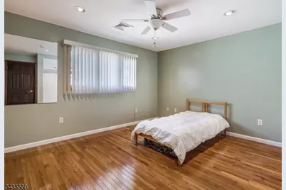 24 Winthrop Rd, Edison Twp., NJ 08817 - Photo 15