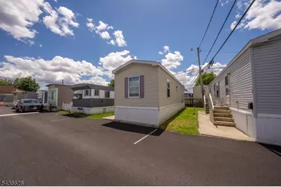 47 Helen Dr, Moonachie, NJ 07074 - Photo 1