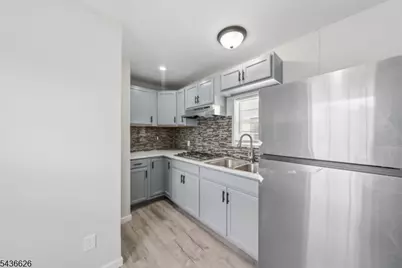 47 Helen Dr, Moonachie, NJ 07074 - Photo 3