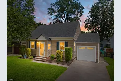 166 Beverly Hill Rd, Clifton, NJ 07012 - Photo 21