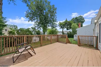 166 Beverly Hill Rd, Clifton, NJ 07012 - Photo 15