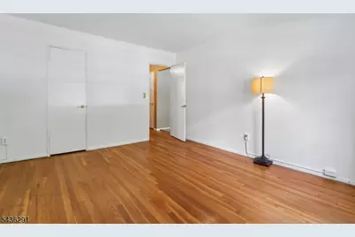 18 Wedgewood Dr #25, Verona, NJ 07044 - Photo 17