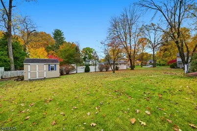 10 Lloyd Ave, Florham Park, NJ 07932 - Photo 47
