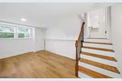 10 Lloyd Ave, Florham Park, NJ 07932 - Photo 33