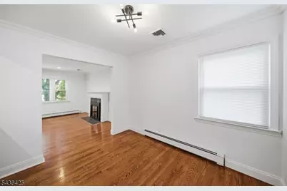10 Lloyd Ave, Florham Park, NJ 07932 - Photo 15