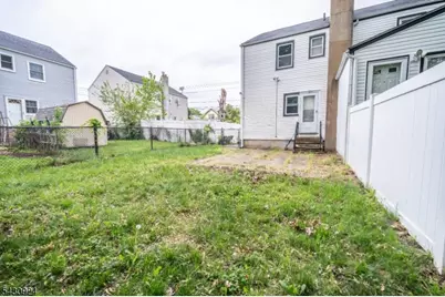 909 Lincoln St, Linden, NJ 07036 - Photo 15