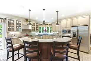 4 Windemere Wy, Sparta Township, NJ 07871 - Photo 7