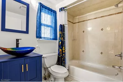 50 Reservoir Pl, Belleville, NJ 07109 - Photo 17