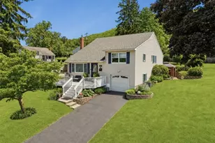 1 Lincoln Ave, Ogdensburg, NJ 07439 - Photo 1