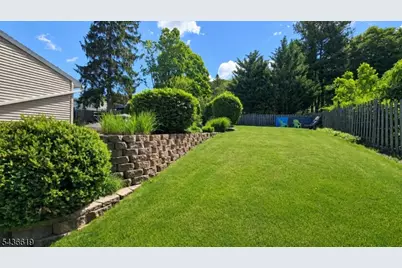 1 Lincoln Ave, Ogdensburg, NJ 07439 - Photo 27