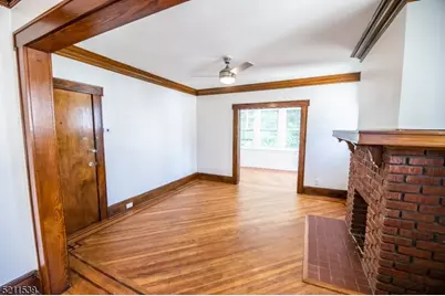 30 Boyden Pkwy Unit #2, Maplewood, NJ 07040 - Photo 7