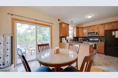 103 George Wilson Blvd, Flemington, NJ 08822 - Photo 9