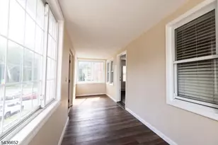 210 Globe Ave, Union Township, NJ 07083 - Photo 21