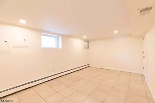 210 Globe Ave, Union Township, NJ 07083 - Photo 29