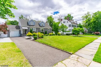 246 E 2nd Ave, Roselle, NJ 07203 - Photo 25