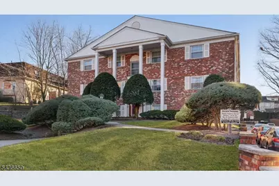 37 Hill St #C8, Morristown, NJ 07960 - Photo 1