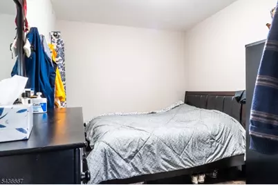 54 Bloomfield Ave, Paterson, NJ 07503 - Photo 9