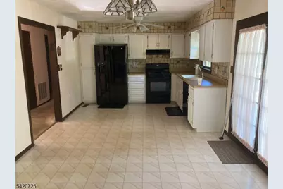 323 George Dye Rd, Hamilton Township, NJ 08691 - Photo 3