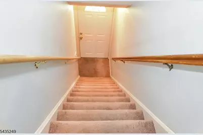 51 Charles St, Dumont, NJ 07628 - Photo 15