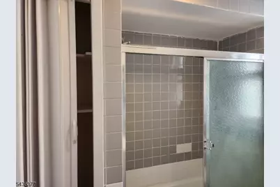 668 Clarkson Ave #1R, Elizabeth, NJ 07202 - Photo 7