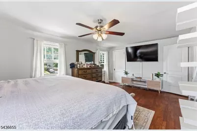 60 Summit Rd, Elizabeth, NJ 07208 - Photo 17
