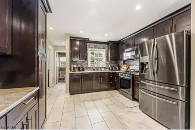 60 Summit Rd, Elizabeth, NJ 07208 - Photo 11