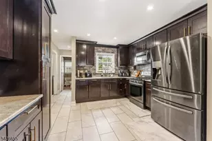 60 Summit Rd, Elizabeth, NJ 07208 - Photo 11