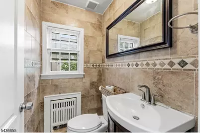 60 Summit Rd, Elizabeth, NJ 07208 - Photo 13
