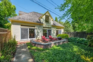 35 Colles Ave, Morristown, NJ 07960 - Photo 17