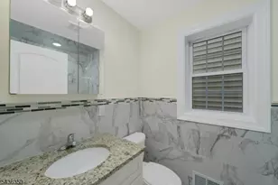 58 Vermont Ave, Newark, NJ 07106 - Photo 9